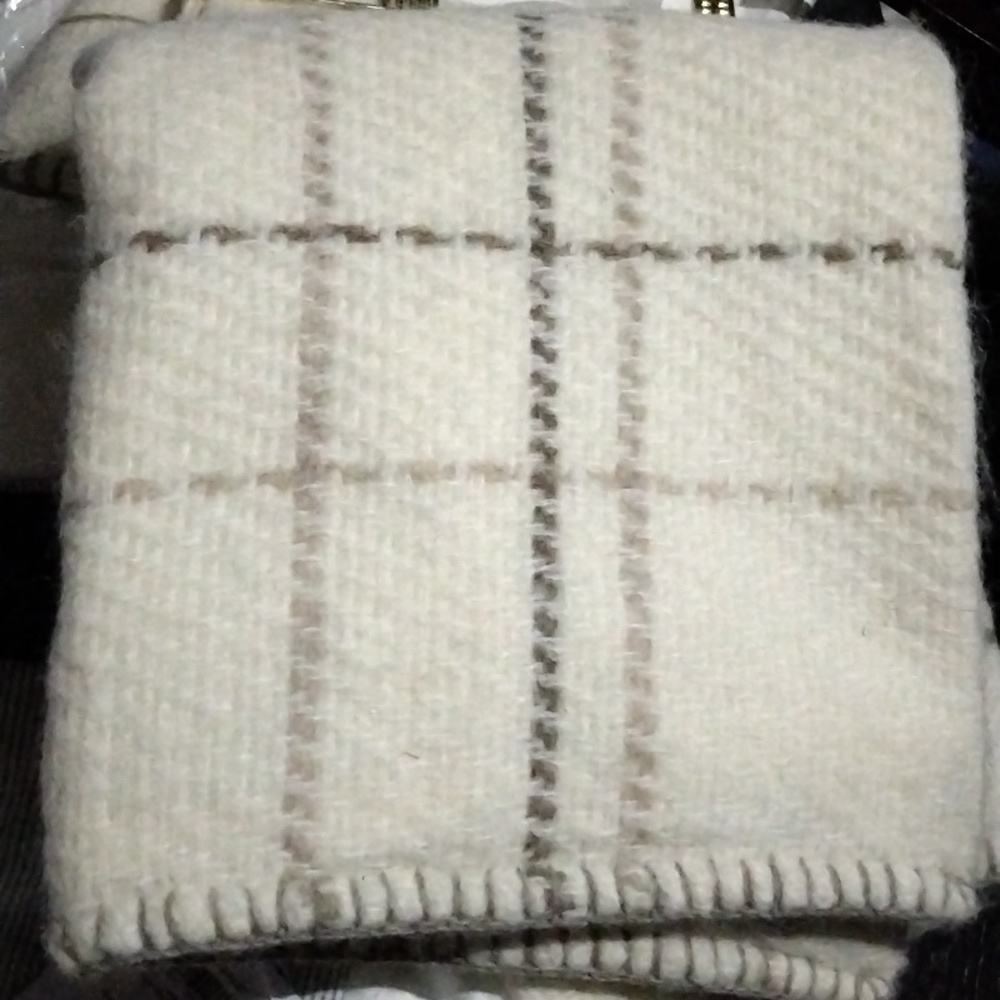 Beautiful Serena and Lily Ivory and color pillow sham